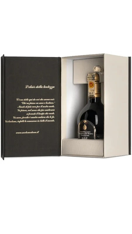 Aceto Balsamico Tradizionale Di Modena DOP – Extraveccio Invecchiato 25 Anni Astucciato 100ml – Acetomodena