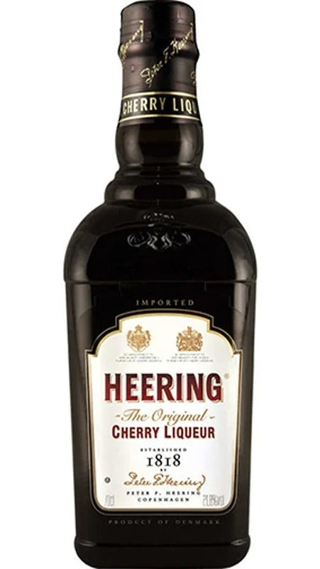 Heering Cherry Liqueur 100cl – ETICHETTA DANNEGGIATA